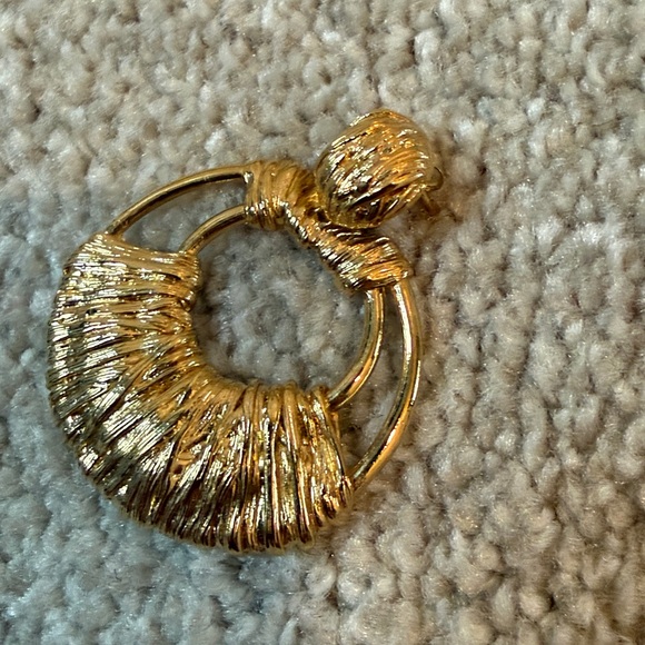 Elegant Sezane Gold Hoop Earrings - Picture 2 of 5